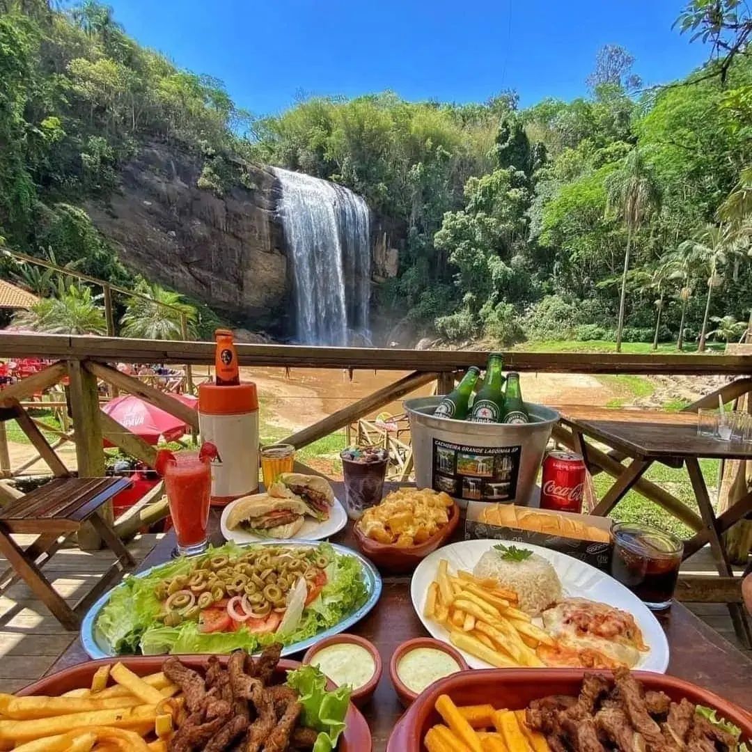 CACHOEIRA GRANDE SP ( lagoinha )